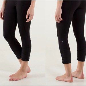 Lululemon Black Side Zip Crop Leggings | Size 6